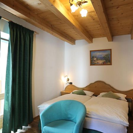 Albergo Centrale 上福尔尼 客房 照片