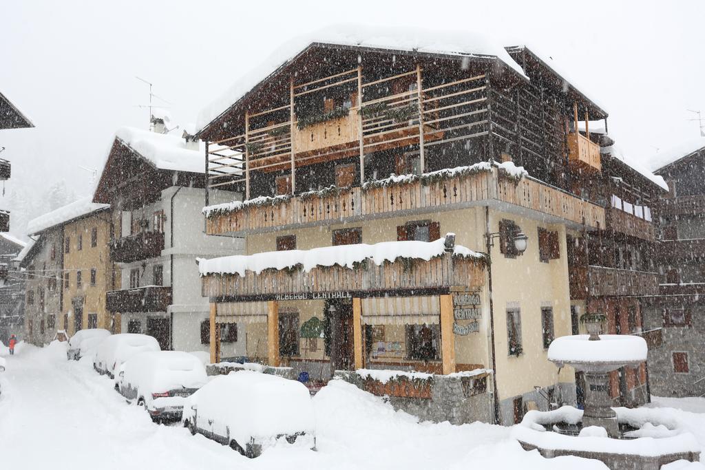 Albergo Centrale 上福尔尼 外观 照片