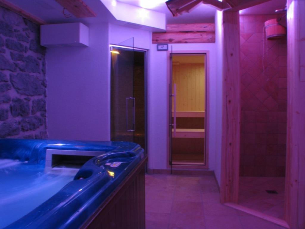 Albergo Centrale 上福尔尼 外观 照片