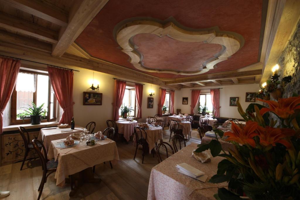 Albergo Centrale 上福尔尼 外观 照片